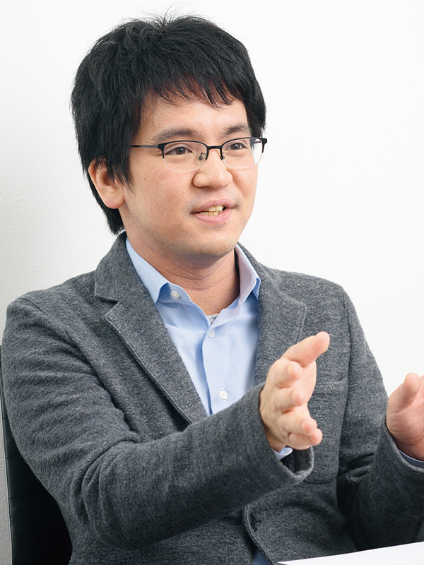 取締役 兼 事業統括部長 大植 択真 氏