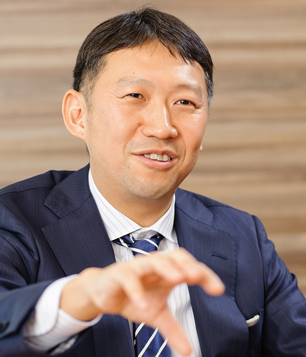 塩田氏