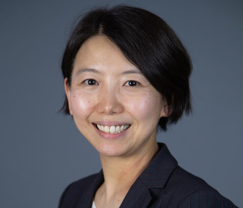シービーアールイー株式会社 塩見 沙織