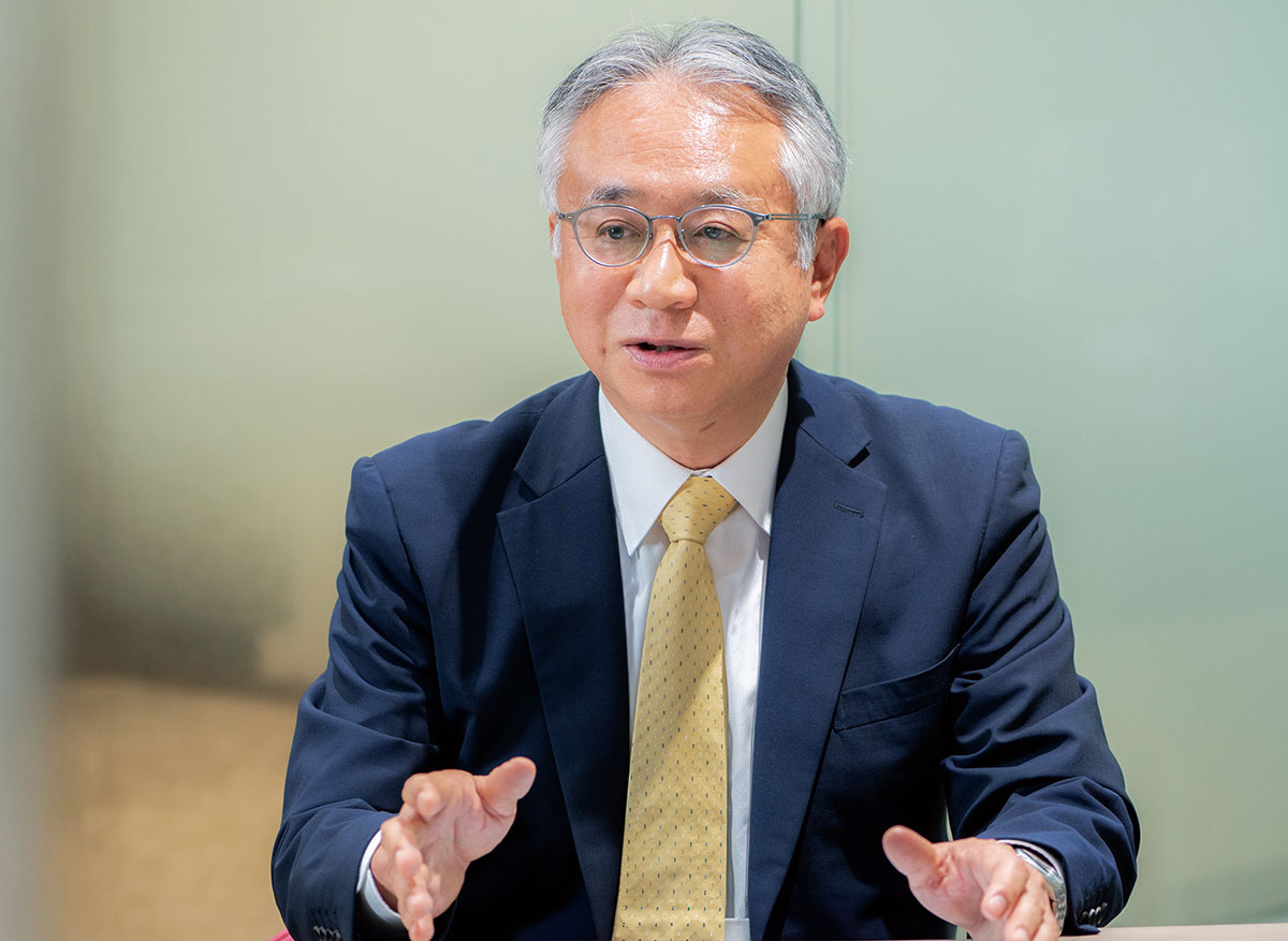 三菱倉庫株式会社 常務執行役員 向井 隆氏