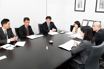 座談会「海外進出リスクと事業用不動産」