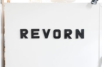 株式会社レボーン｜成長ベンチャーに訊く