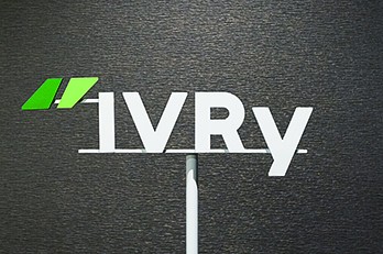 株式会社IVRy｜成長ベンチャーに訊く