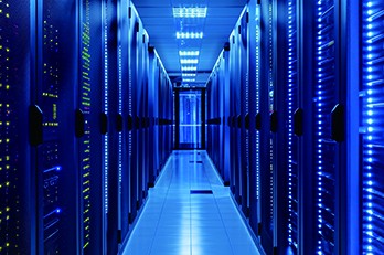 需要増＆コストプッシュ下における 賢いデータセンター構築手法