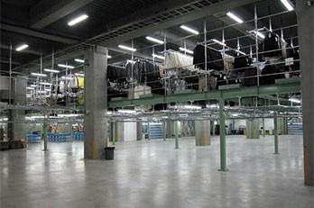 マルチテナント型物流施設の利点と弱点