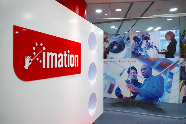 オフィス移転プロジェクト事例 /イメーション株式会社 / サインボード