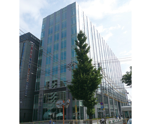 博多駅前スクエア