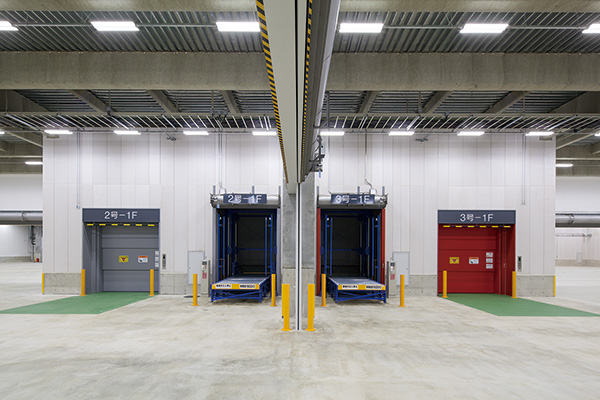 ティーエルロジコム株式会社「野田吉春物流センター」