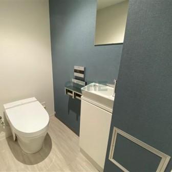 地下1階 トイレ