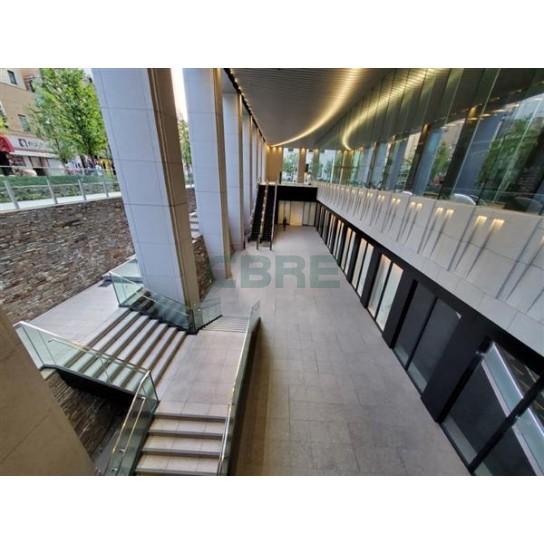 建物前面スペース