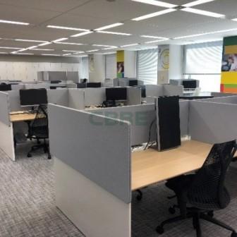 地下鉄直通、超高層オフィスビルの居ぬき