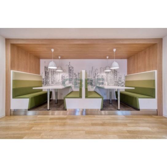 ミーティングスペース1