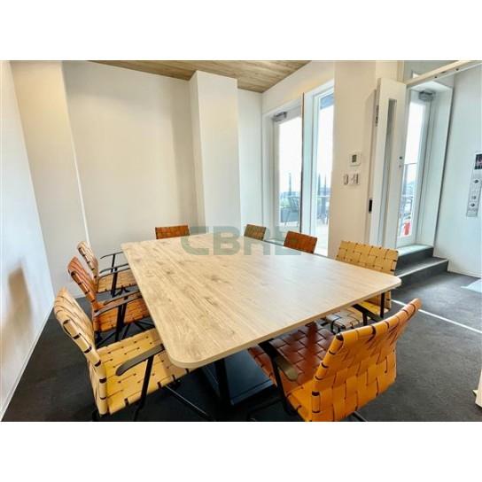 カンファレンスルーム