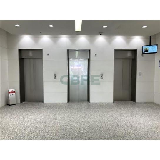 エレベーターホール