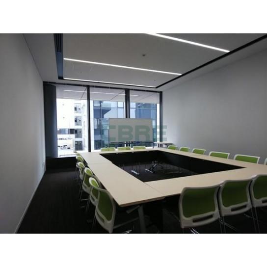 カンファレンスルーム