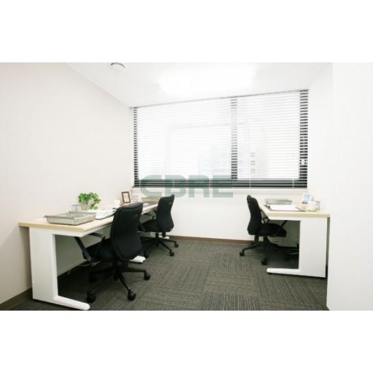 執務室（３名用）