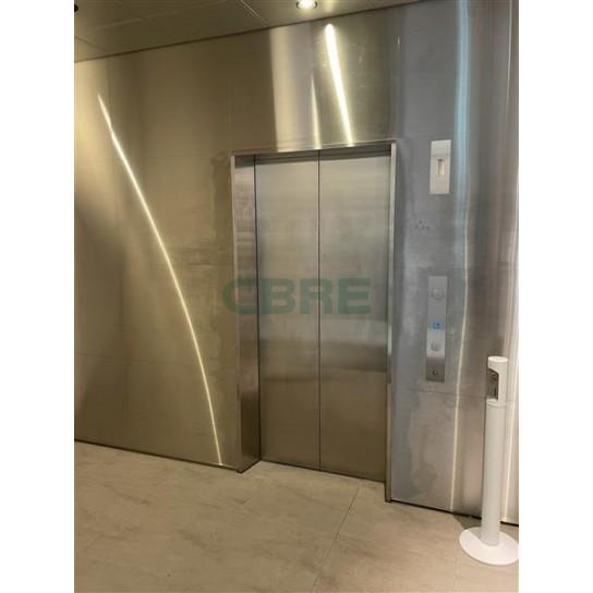 エレベーターホール