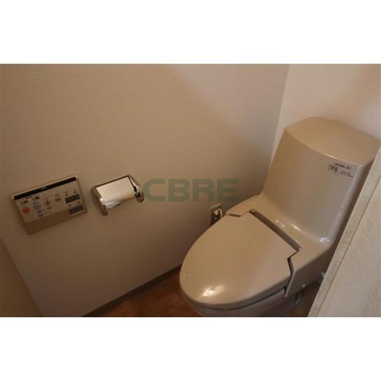 4階 トイレ