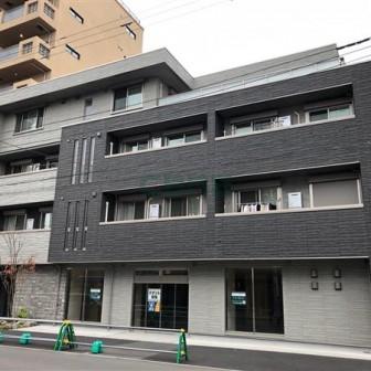 ロアゾーブルー