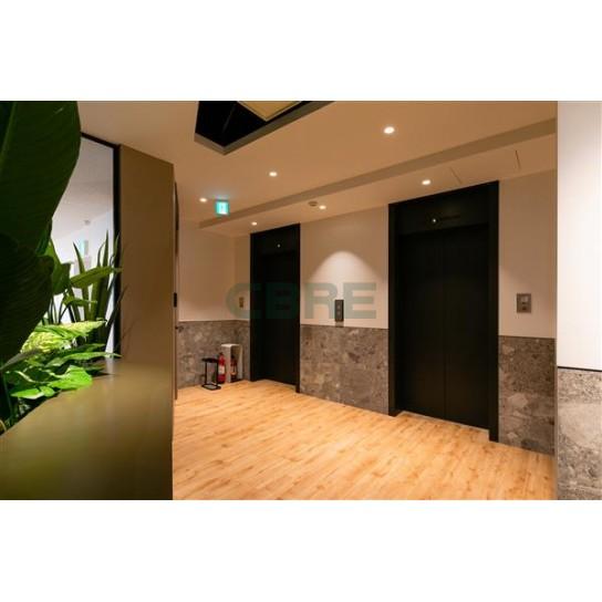 2階 エレベーターホール