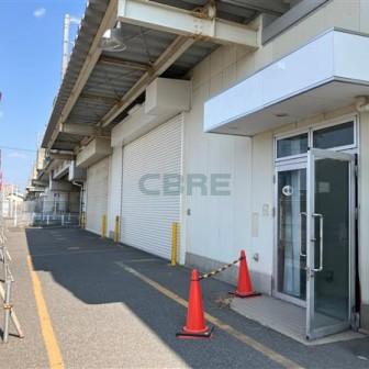 伏屋・八田間高架下 倉庫兼事務所(西)