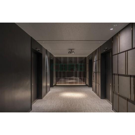 11階 エレベーターホール