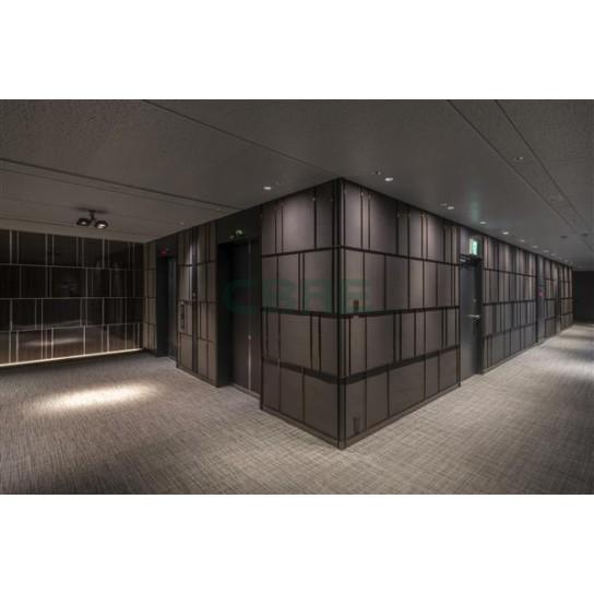 11階 エレベーターホール