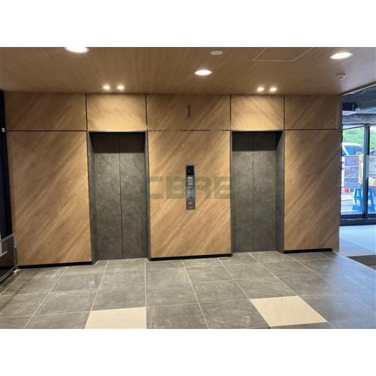 1階 エレベーターホール