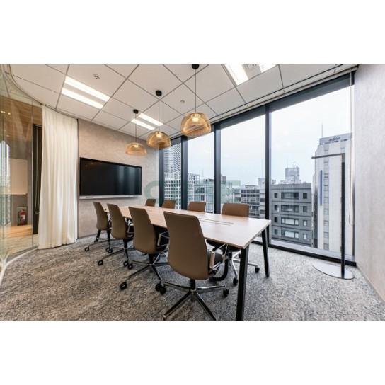 8名用会議室