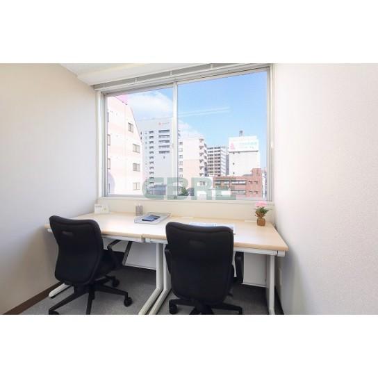 執務室１（窓側）