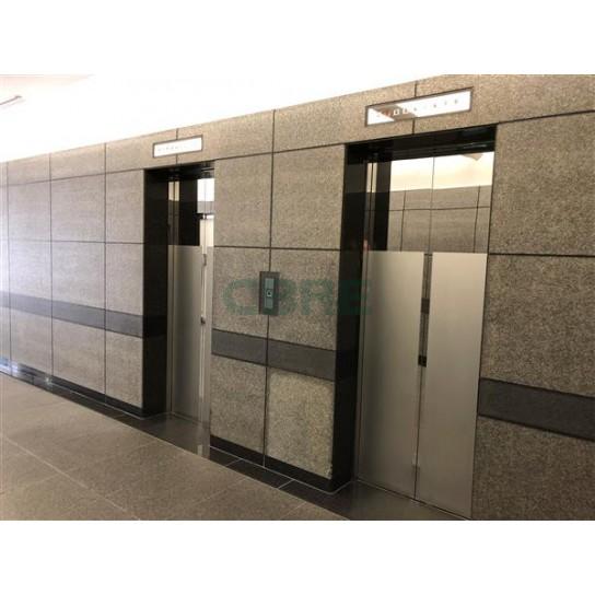 エレベーターホール