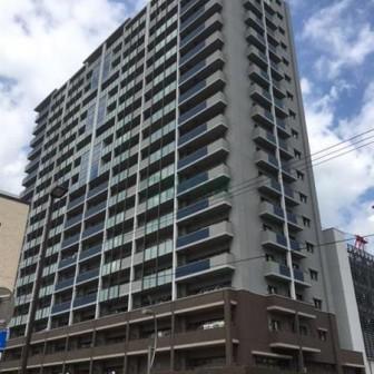 コモ・スクエアイースト