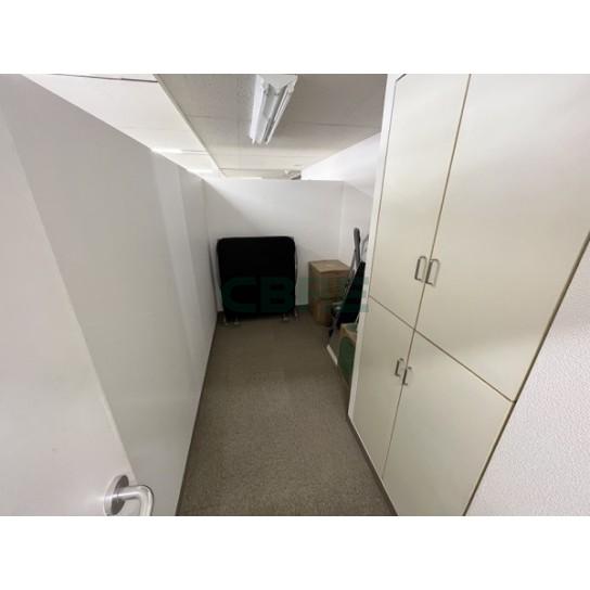 キャビネットエリア