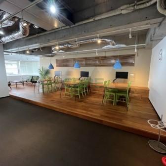 フローリングエリア