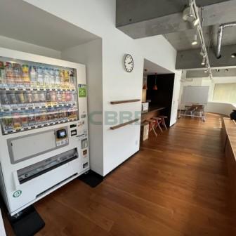 窓側リフレッシュエリア