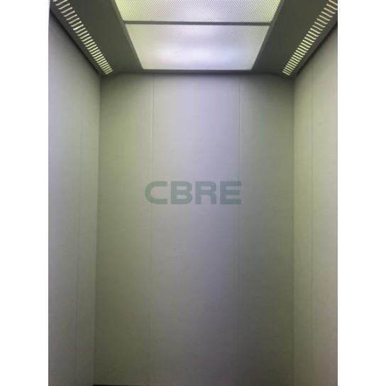 エレベーターホール