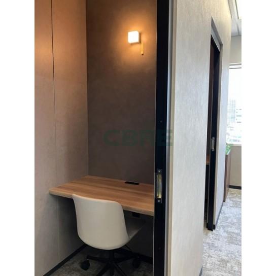 テレフォンブース