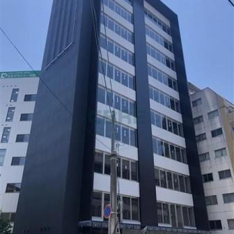 ESLEAD GRAND BUREAU HAKATA EKIMAE