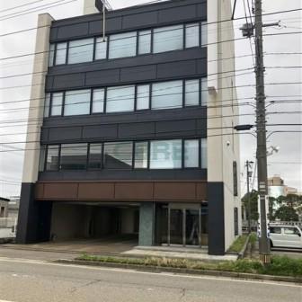 CUBE高岡宝町