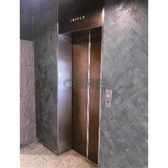 エレベーターホール