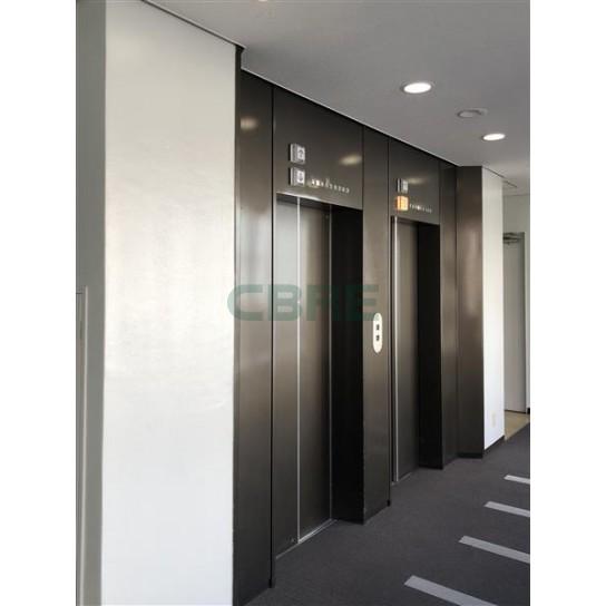 エレベーターホール