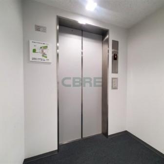 荷物用昇降設備