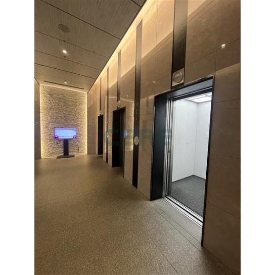 エレベーターホール