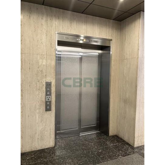 エレベーターホール