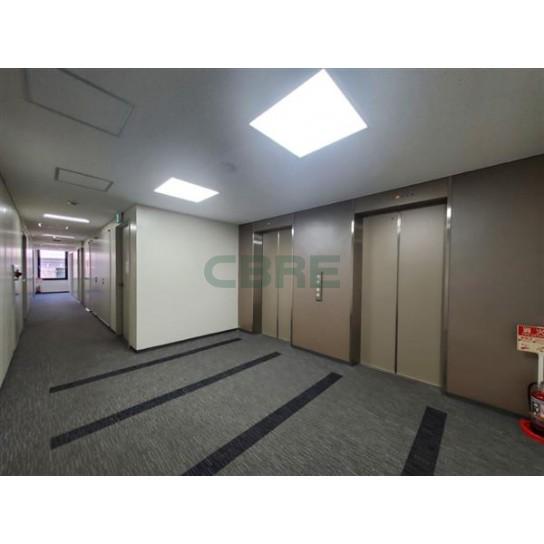 エレベーターホール