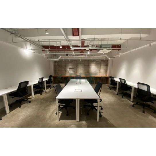 コワーキングスペース２