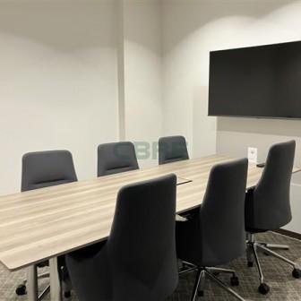 カンファレンスルーム