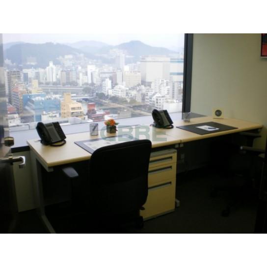 執務室（２名用）