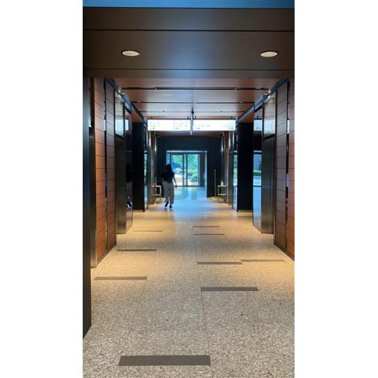 エレベーターホール