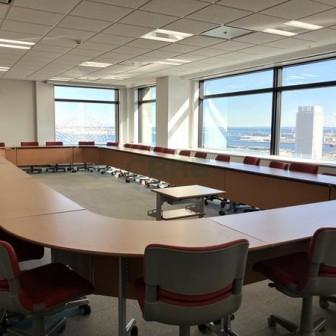 カンファレンスルーム